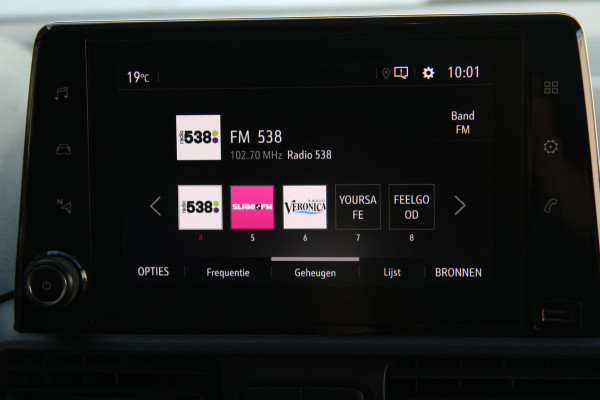 Opel Combo 1.5D 102Pk Edition / Navi / Carplay / Multi stuur