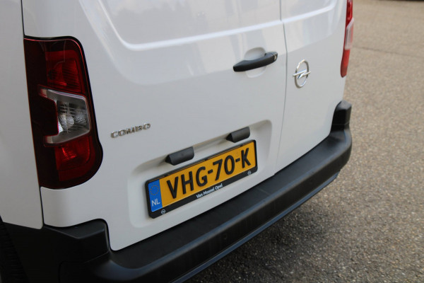 Opel Combo 1.5D 102Pk Edition / Navi / Carplay / Multi stuur