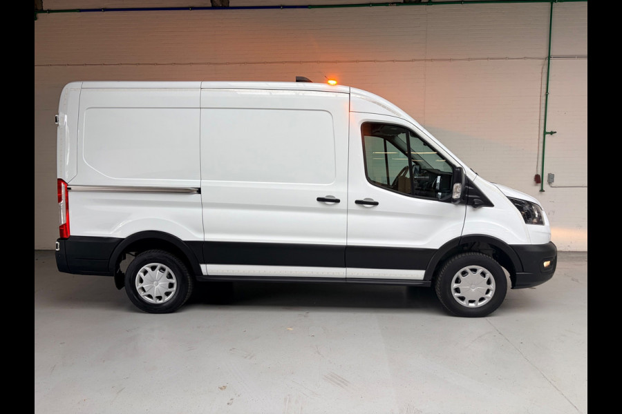 Ford E-Transit SERVICEWAGEN ELEKTRISCH AUTOMAAT 350 L2H2 Trend 68 kWh BOTT INRICHTING, V230 OMVORMER, RIJKLAARPRIJS!