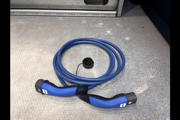 Ford E-Transit SERVICEWAGEN ELEKTRISCH AUTOMAAT 350 L2H2 Trend 68 kWh BOTT INRICHTING, V230 OMVORMER, RIJKLAARPRIJS!