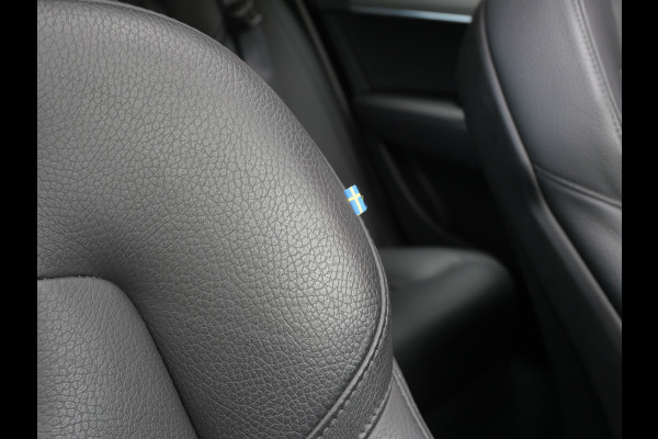 Volvo S90 2.0 T8 AWD PLUS BRIGHT | SOH 100%! | PANORAMA | A.C.C | TREKHAAK | CARPLAY | NL-AUTO!!