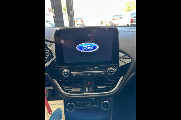 Ford Fiesta 1.0 EcoBoost Hybrid Titanium