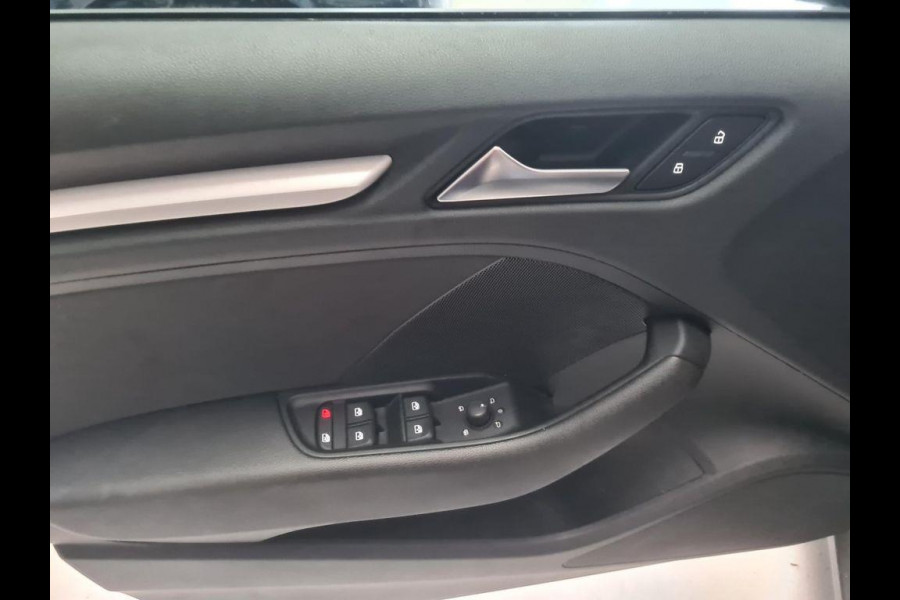 Audi A3 Sportback G-TRON 30 TFSI AUTOMAAT