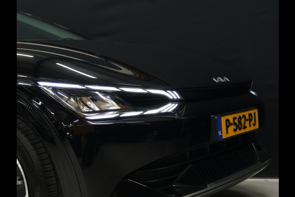 Kia Ev6 Plus 77.4 kWh [SOH 100%, MEMORY SEATS, APPLE CARPLAY, ANDROID AUTO, MERIDIAN SURROUND, SFEERVERLICHTING, STUURVERWARMING, STOELVERWARMING V+A, STOELVENTILATIE, ADAPTIVE CRUISE, CAMERA, CLIMATE, NIEUWSTAAT]