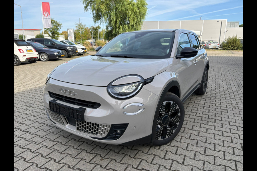 Fiat 600 1.2 Hybrid La Prima Automaat (BOVAG/RIJKLAARPRIJS)