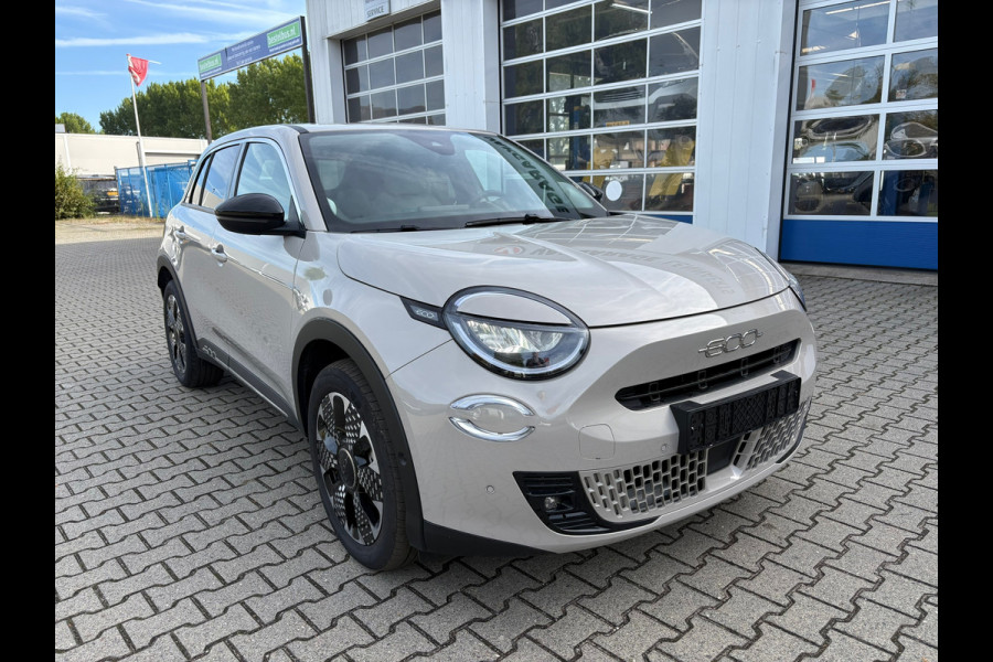 Fiat 600 1.2 Hybrid La Prima Automaat (BOVAG/RIJKLAARPRIJS)