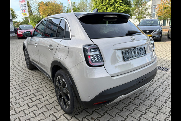 Fiat 600 1.2 Hybrid La Prima Automaat (BOVAG/RIJKLAARPRIJS)