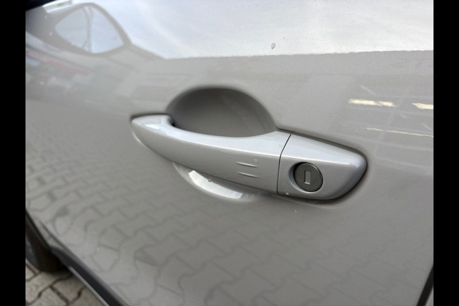 Fiat 600 1.2 Hybrid La Prima Automaat (BOVAG/RIJKLAARPRIJS)