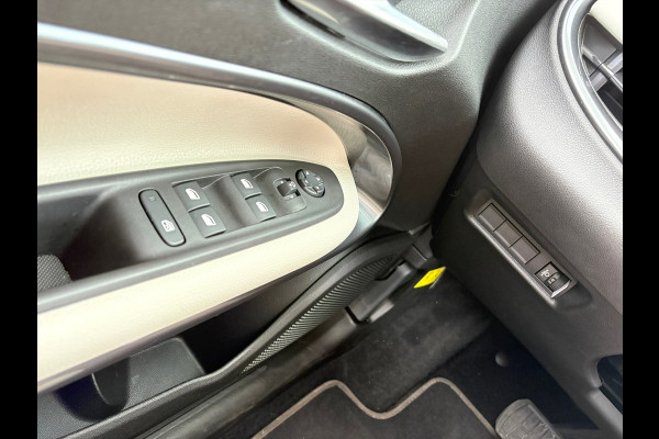Fiat 600 1.2 Hybrid La Prima Automaat (BOVAG/RIJKLAARPRIJS)