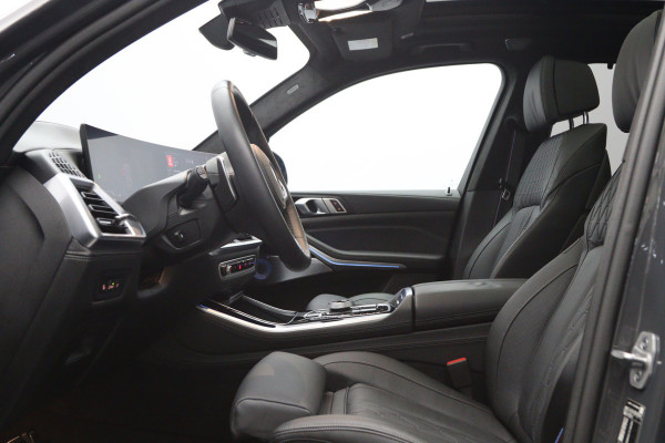 BMW X5 xDrive50e 490 PK M-Sport PHEV, Dravit Grau, Bowers & Wilkins Sound, Sky Lounge Panoramadak, Individual Leder, Soft-Close