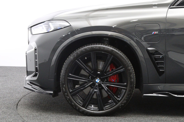 BMW X5 xDrive50e 490 PK M-Sport PHEV, Dravit Grau, Bowers & Wilkins Sound, Sky Lounge Panoramadak, Individual Leder, Soft-Close