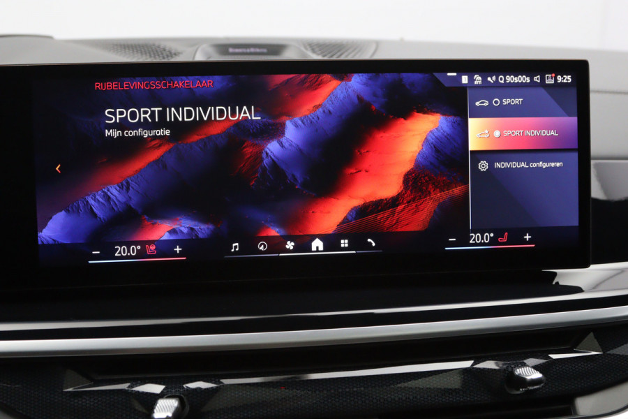 BMW X5 xDrive50e 490 PK M-Sport PHEV, Dravit Grau, Bowers & Wilkins Sound, Sky Lounge Panoramadak, Individual Leder, Soft-Close