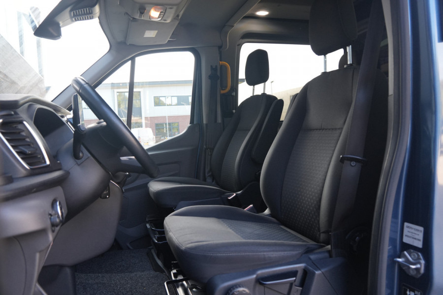 Ford Transit 350 2.0 TDCI L3H2 Limited DC 185pk 5 Zits - 2x Schuif - Trekhaak - Cruise - Camera - Bi Xenon - Carplay/Android - Rijklaar