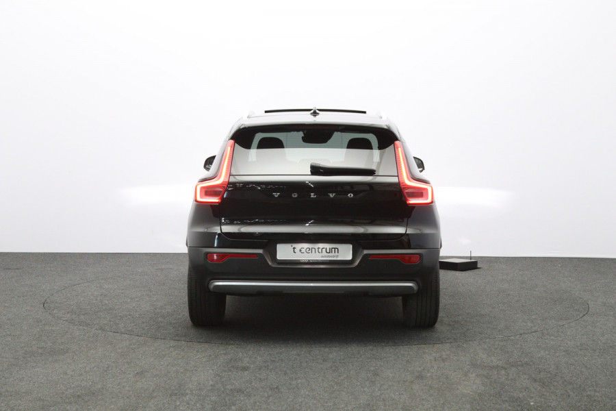 Volvo XC40 1.5 T4 Recharge 230 PK Inscription Expression PHEV, Panoramadak, Leder, Trekhaak, Adap. Cruise Control