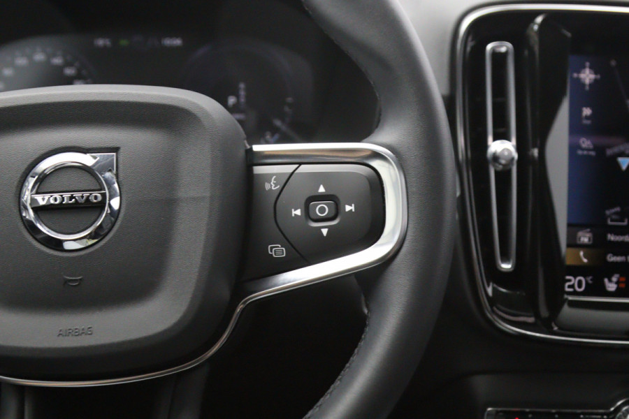 Volvo XC40 1.5 T4 Recharge 230 PK Inscription Expression PHEV, Panoramadak, Leder, Trekhaak, Adap. Cruise Control