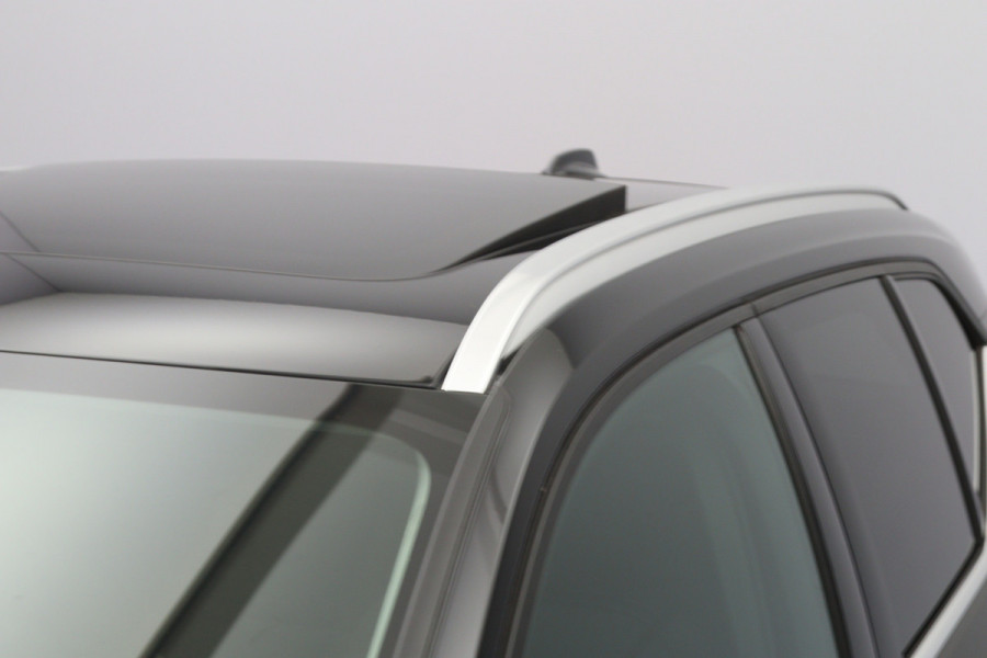 Volvo XC40 1.5 T4 Recharge 230 PK Inscription Expression PHEV, Panoramadak, Leder, Trekhaak, Adap. Cruise Control