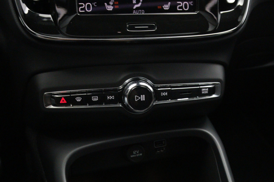 Volvo XC40 1.5 T4 Recharge 230 PK Inscription Expression PHEV, Panoramadak, Leder, Trekhaak, Adap. Cruise Control