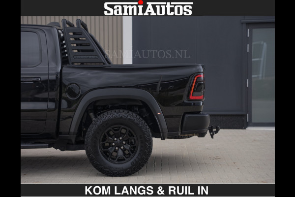 Dodge Ram TRX BLACK OPS HELLCAT | 6.2 V8 712PK SUPERCHARGER | RODE STIKSELS | FULLY LOADED | RAMBAR | CARBON | BLACK ON BLACK | CREW CAB | DUBBELE CABINE | 5 PERSOONS | De specialist in Amerikaanse pick‑ups in Nederland en Europa. Voorraad 2661 - 5444