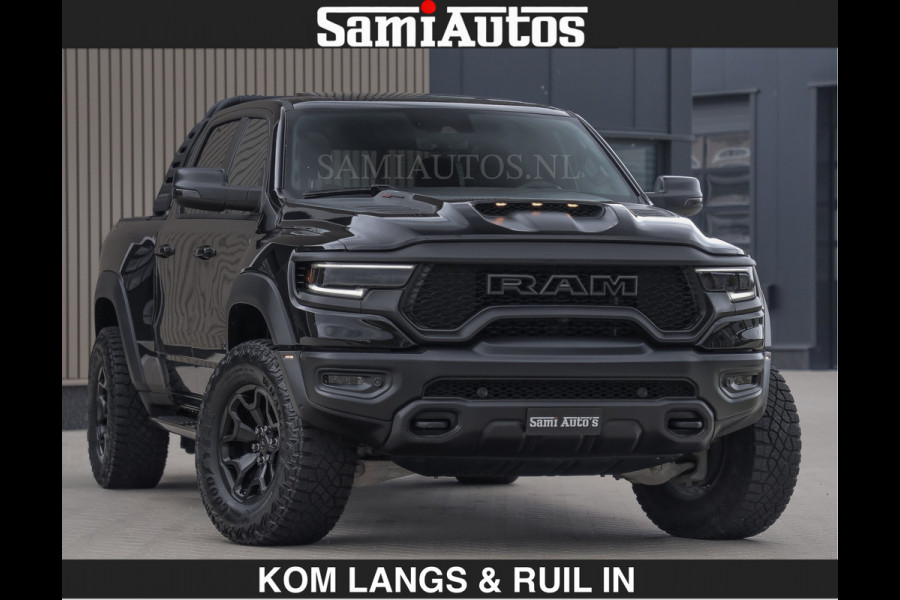 Dodge Ram TRX BLACK OPS HELLCAT | 6.2 V8 712PK SUPERCHARGER | RODE STIKSELS | FULLY LOADED | RAMBAR | CARBON | BLACK ON BLACK | CREW CAB | DUBBELE CABINE | 5 PERSOONS | De specialist in Amerikaanse pick‑ups in Nederland en Europa. Voorraad 2661 - 5444