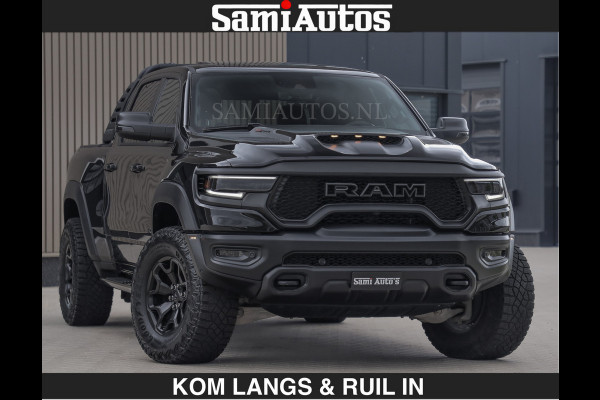 Dodge Ram TRX BLACK OPS HELLCAT | 6.2 V8 712PK SUPERCHARGER | RODE STIKSELS | FULLY LOADED | RAMBAR | CARBON | BLACK ON BLACK | CREW CAB | DUBBELE CABINE | 5 PERSOONS | De specialist in Amerikaanse pick‑ups in Nederland en Europa. Voorraad 2661 - 5444