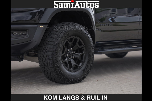 Dodge Ram TRX BLACK OPS HELLCAT | 6.2 V8 712PK SUPERCHARGER | RODE STIKSELS | FULLY LOADED | RAMBAR | CARBON | BLACK ON BLACK | CREW CAB | DUBBELE CABINE | 5 PERSOONS | De specialist in Amerikaanse pick‑ups in Nederland en Europa. Voorraad 2661 - 5444