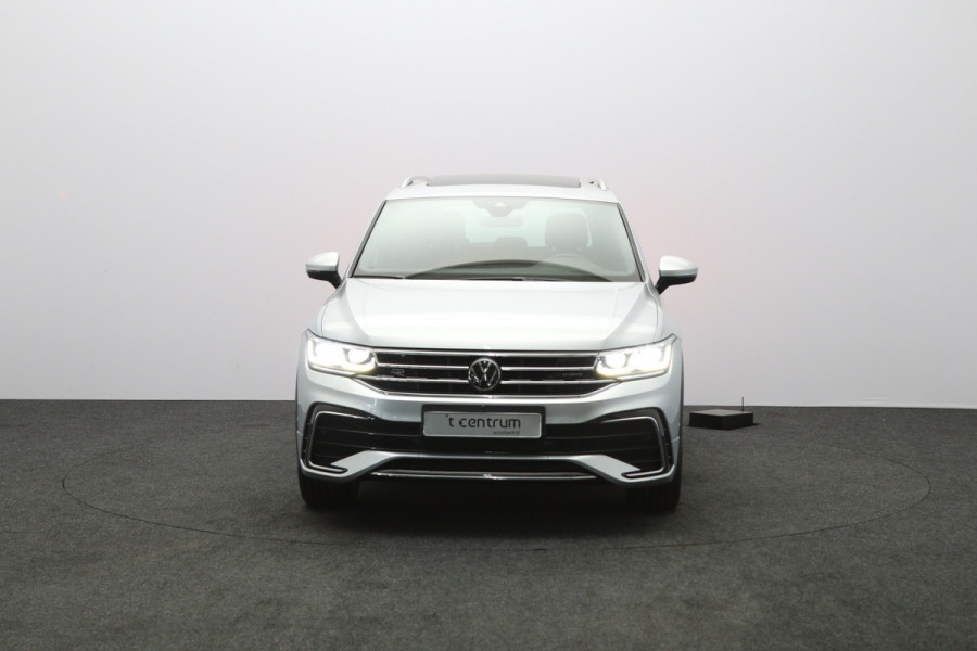 Volkswagen Tiguan 1.4 TSI eHybrid 245 PK R-Line Business PHEV, Panoramadak, Memory, Elektrische Trekhaak, Leder