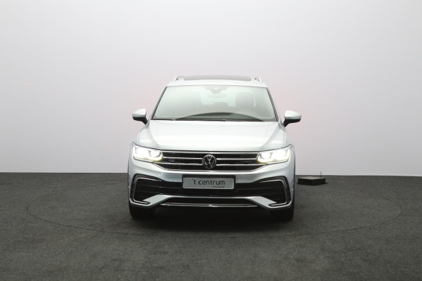 Volkswagen Tiguan 1.4 TSI eHybrid 245 PK R-Line Business PHEV, Panoramadak, Memory, Elektrische Trekhaak, Leder