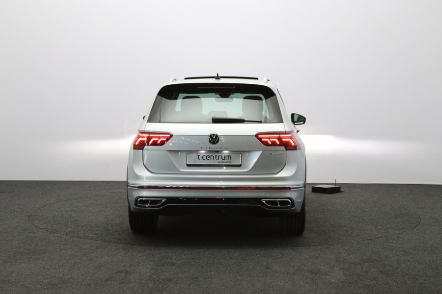 Volkswagen Tiguan 1.4 TSI eHybrid 245 PK R-Line Business PHEV, Panoramadak, Memory, Elektrische Trekhaak, Leder