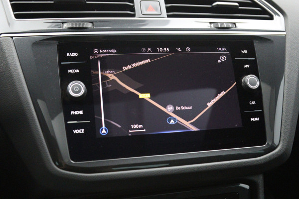 Volkswagen Tiguan 1.4 TSI eHybrid 245 PK R-Line Business PHEV, Panoramadak, Memory, Elektrische Trekhaak, Leder