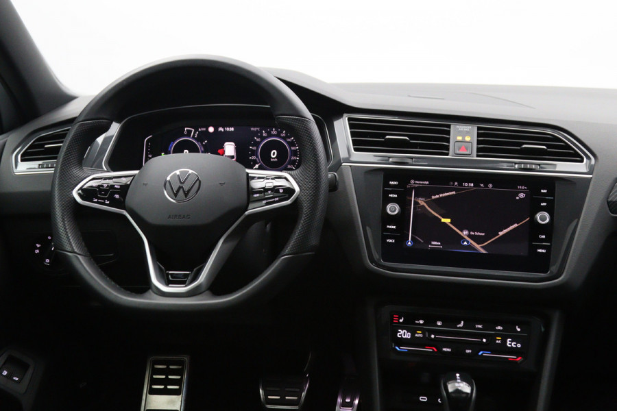 Volkswagen Tiguan 1.4 TSI eHybrid 245 PK R-Line Business PHEV, Panoramadak, Memory, Elektrische Trekhaak, Leder