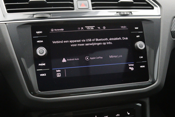Volkswagen Tiguan 1.4 TSI eHybrid 245 PK R-Line Business PHEV, Panoramadak, Memory, Elektrische Trekhaak, Leder