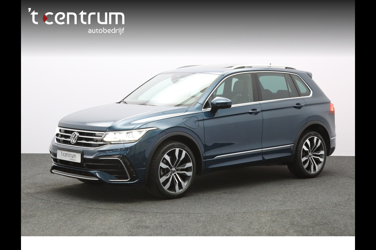 Volkswagen Tiguan 1.4 TSI eHybrid 245 PK R-Line Business, Trekhaak, Panoramadak, 20" LM, 360 Camera