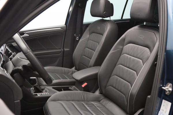 Volkswagen Tiguan 1.4 TSI eHybrid 245 PK R-Line Business, Trekhaak, Panoramadak, 20" LM, 360 Camera