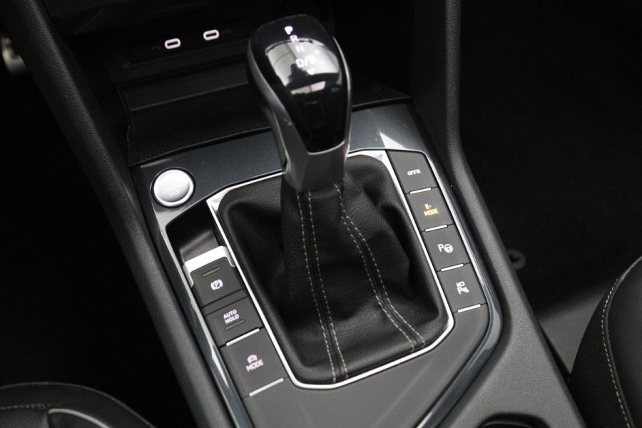 Volkswagen Tiguan 1.4 TSI eHybrid 245 PK R-Line Business, Trekhaak, Panoramadak, 20" LM, 360 Camera
