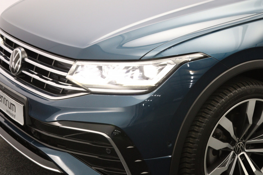 Volkswagen Tiguan 1.4 TSI eHybrid 245 PK R-Line Business, Trekhaak, Panoramadak, 20" LM, 360 Camera
