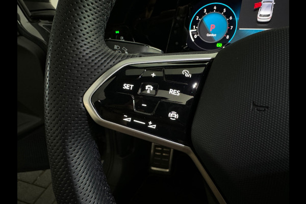 Volkswagen Golf 1.5 eTSI R-Line Pano|Sfeer|Camera|CarPlay