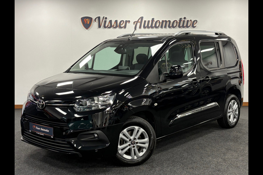 Toyota PROACE CITY Verso 1.2 Turbo L1*5Pers*Design*Panoramadak*PDC*Camera*Navi*Trekhaak*Apple-Carplay*Cruise-Control*