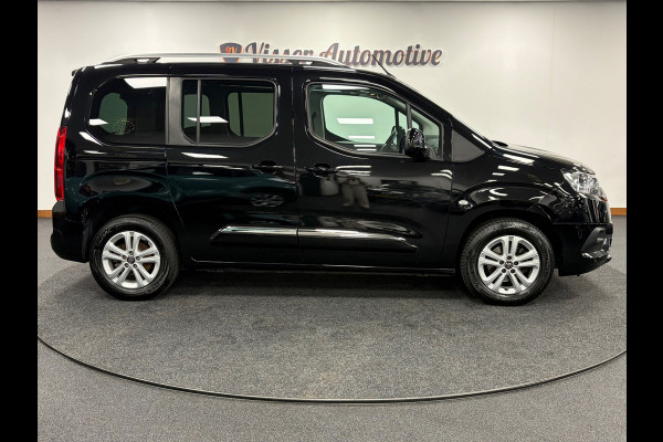 Toyota PROACE CITY Verso 1.2 Turbo L1*5Pers*Design*Panoramadak*PDC*Camera*Navi*Trekhaak*Apple-Carplay*Cruise-Control*