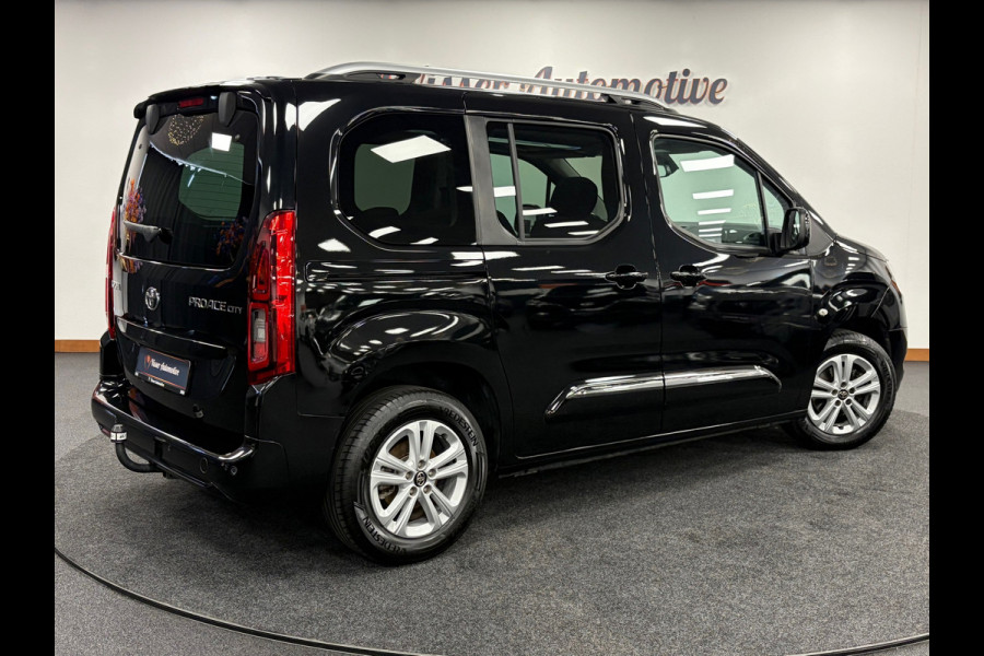 Toyota PROACE CITY Verso 1.2 Turbo L1*5Pers*Design*Panoramadak*PDC*Camera*Navi*Trekhaak*Apple-Carplay*Cruise-Control*