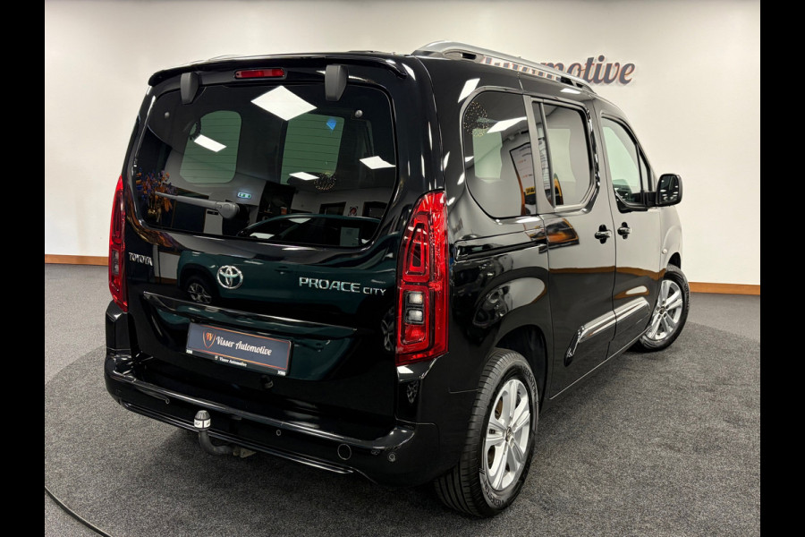 Toyota PROACE CITY Verso 1.2 Turbo L1*5Pers*Design*Panoramadak*PDC*Camera*Navi*Trekhaak*Apple-Carplay*Cruise-Control*
