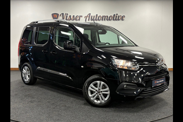Toyota PROACE CITY Verso 1.2 Turbo L1*5Pers*Design*Panoramadak*PDC*Camera*Navi*Trekhaak*Apple-Carplay*Cruise-Control*