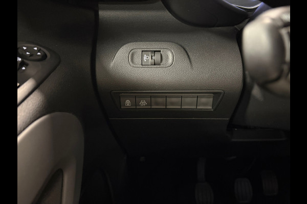 Toyota PROACE CITY Verso 1.2 Turbo L1*5Pers*Design*Panoramadak*PDC*Camera*Navi*Trekhaak*Apple-Carplay*Cruise-Control*