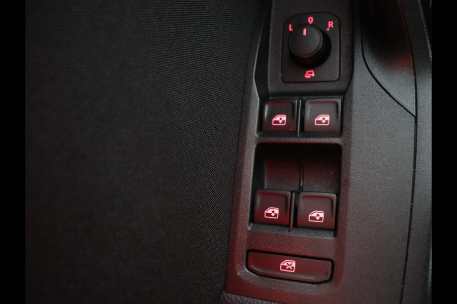 Seat Ibiza 1.0 EcoTSI FR Business Intense | Adaptive cruise | Camera | Carplay | Climate control | Stoelverwarming | Virtual dashboard | Full LED | Sfeerverlichting | Park assist |