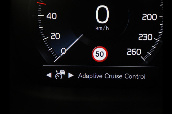 Volvo S60 2.0 Recharge T8 AWD R-Design SOH 95,6% | 360 Camera | Navigatie | Apple Carplay | Stoelverwarming