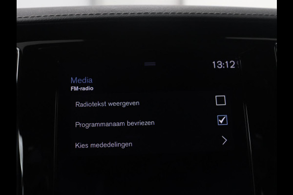 Volvo S60 2.0 Recharge T8 AWD R-Design SOH 95,6% | 360 Camera | Navigatie | Apple Carplay | Stoelverwarming