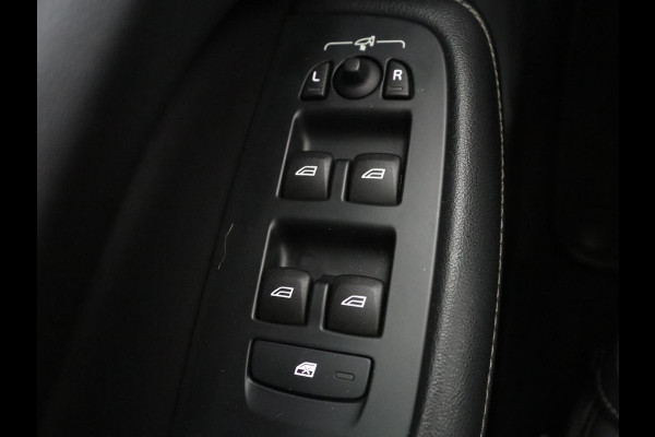 Volvo S60 2.0 Recharge T8 AWD R-Design SOH 95,6% | 360 Camera | Navigatie | Apple Carplay | Stoelverwarming