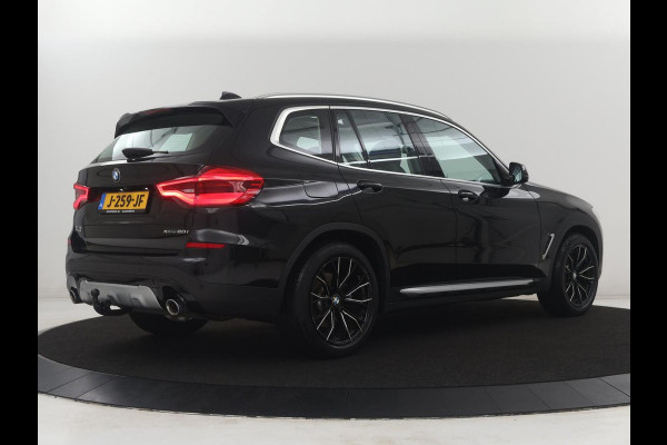 BMW X3 xDrive20i | Trekhaak | Panoramadak | Adaptive cruise | Half Leder | Head-up | Camera | Sfeerverlichting | Climate control | Stoelverwarming | Full LED |