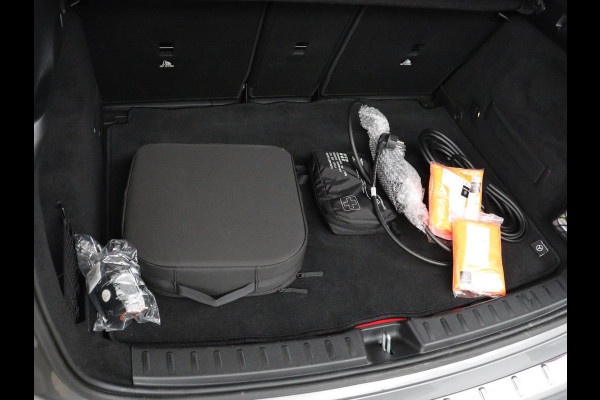 Mercedes-Benz GLA 250 e Luxury Line | SOH 92,9% | Half leder | Memory | Stoelverwarming | Adaptive cruise | Sfeerverlichting | Carplay | Camera | Park assist | Elektrische achterklep | Keyless