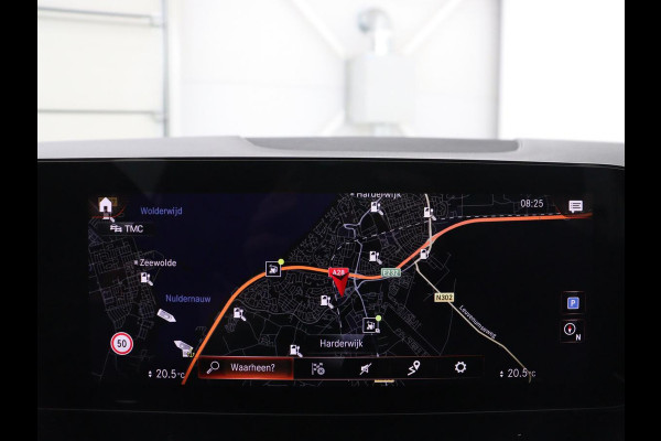 Mercedes-Benz GLA 250 e Luxury Line | SOH 92,9% | Half leder | Memory | Stoelverwarming | Adaptive cruise | Sfeerverlichting | Carplay | Camera | Park assist | Elektrische achterklep | Keyless