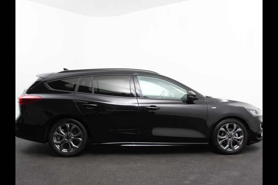 Ford FOCUS Wagon 1.0 EcoBoost Hybrid 155pk Automaat ST Line Navigatie Cruise Control Parkeer sensoren Lichtmetalen Velgen Extra Getint Glas